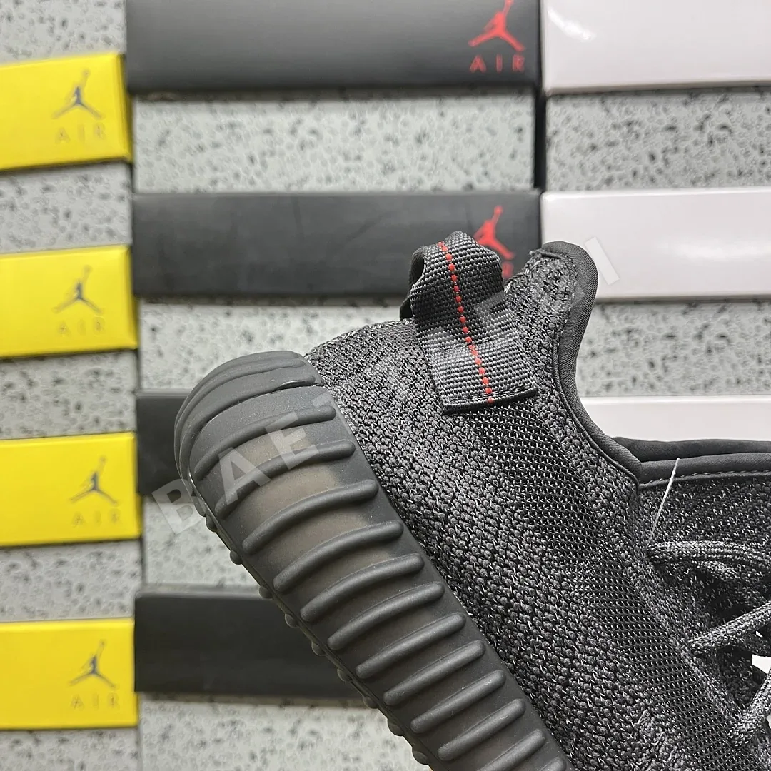 아디다스 [R] 이지 부스트 350 V2 FU9007 200724 Adidas Yeezy Boost 350 V2 상세 이미지 2
