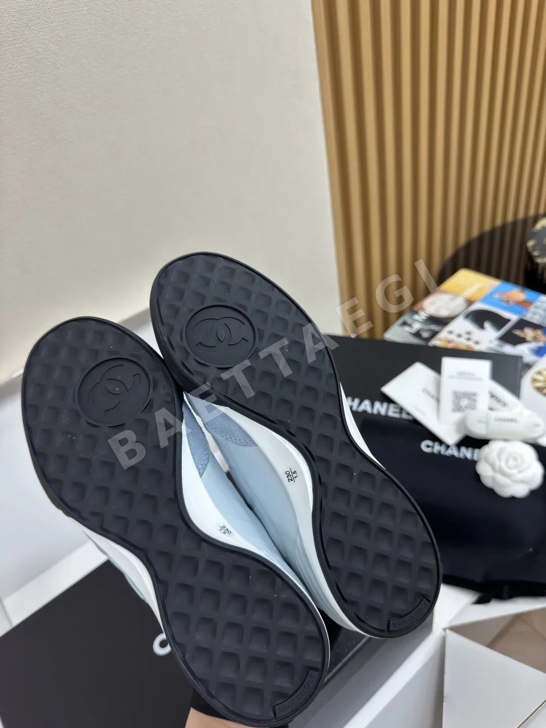 샤넬 다이아몬드 패턴 베이스볼 슈즈 상세 이미지 8