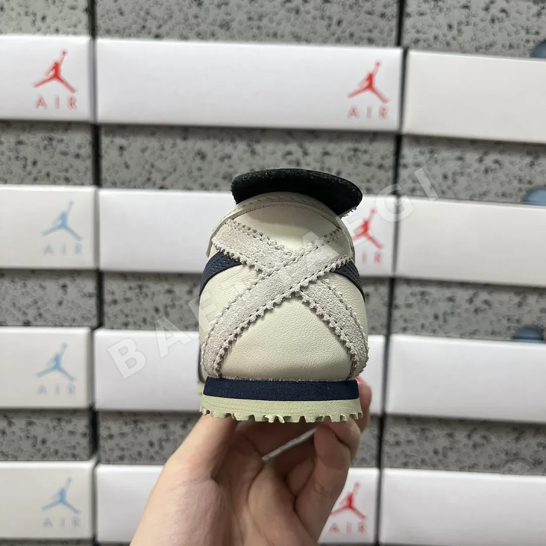 오니츠카타이거 [QC] 멕시코 66 1183C102-200 202279 Onitsuka Tiger Mexico 66 Birch Peacoat 상세 이미지 6