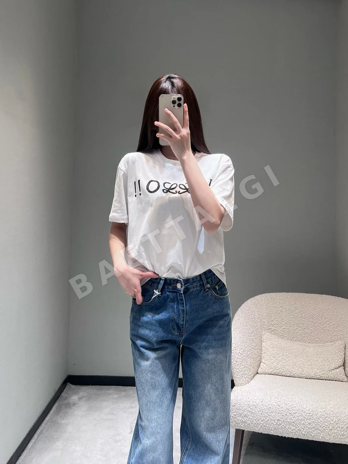 로에베 레터 프린트 반팔 티셔츠
