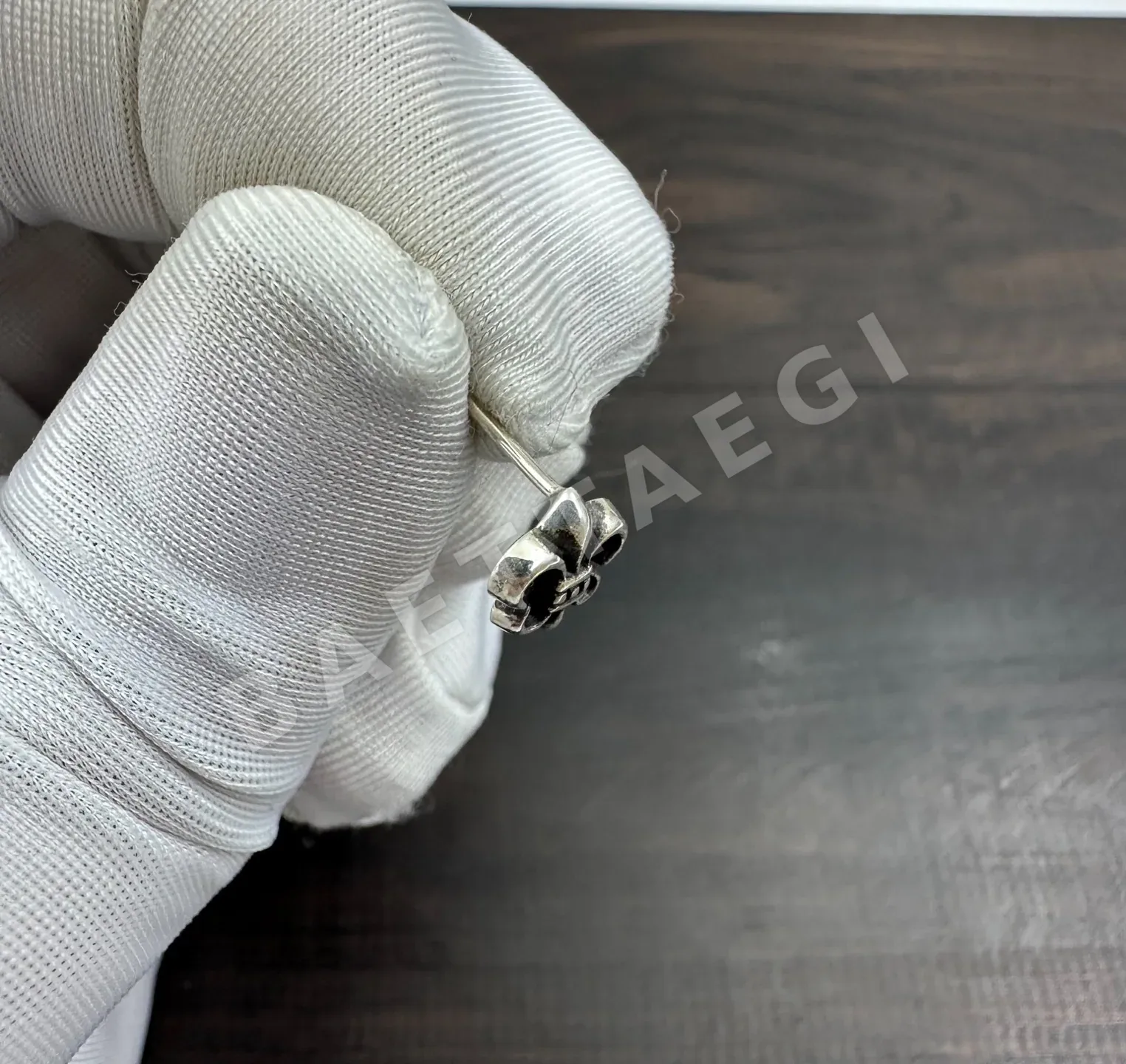 크롬하츠 스카우트 플라워 귀걸이 상세 이미지 3