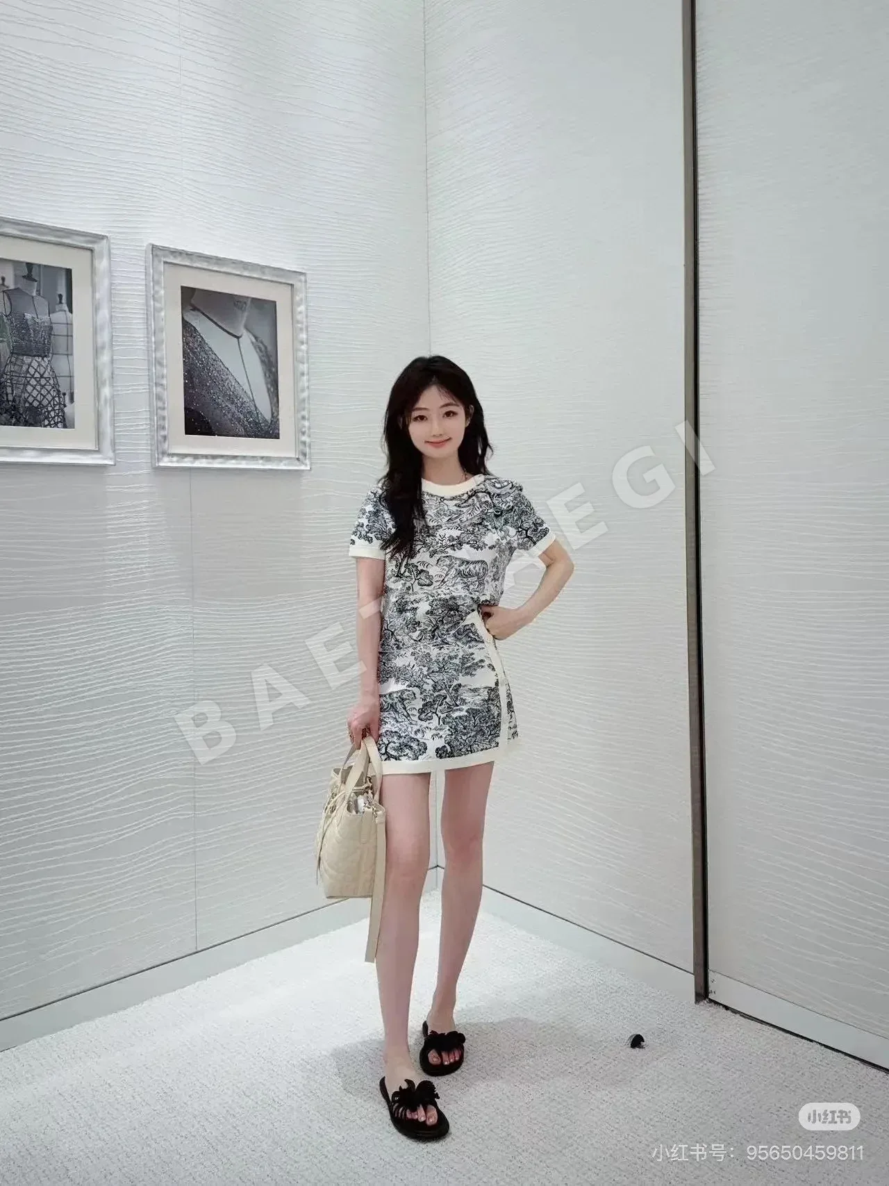 디올 토일러리 패턴 미디 스커트 상세 이미지 3