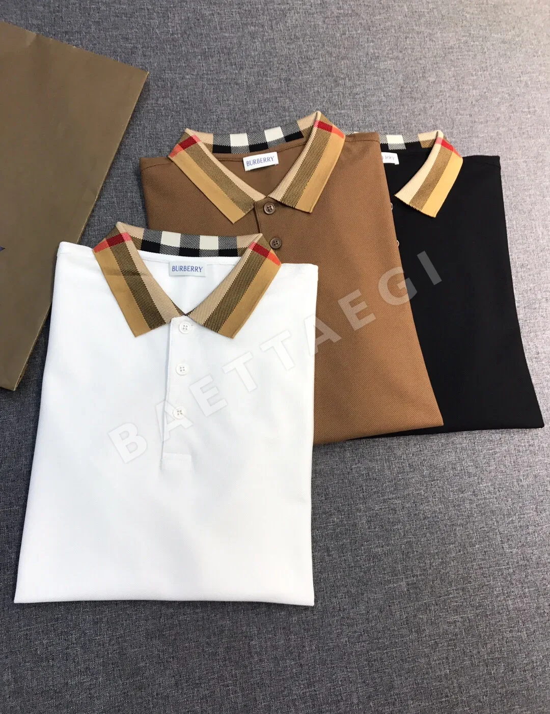 버버리 메시 피케 카라 남성 반팔 셔츠 129869