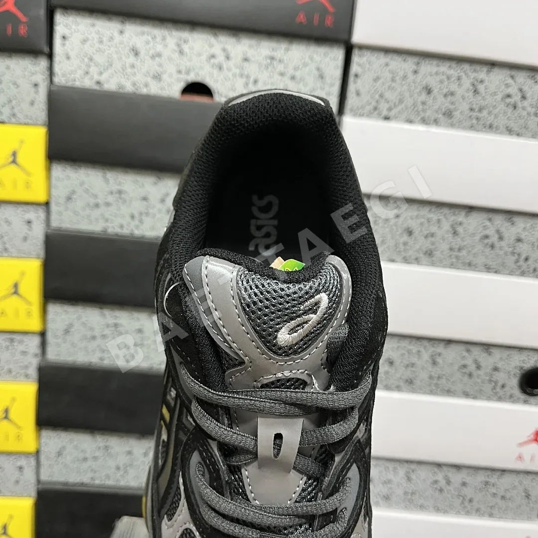 아식스 [RT] 젤 NYC 1201A789-020 200369 Asics Gel-NYC Graphite Grey Black 상세 이미지 2