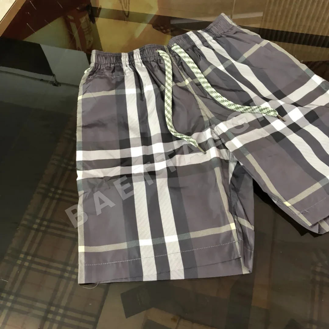 버버리 클래식 체크 메시 반바지 상세 이미지 4