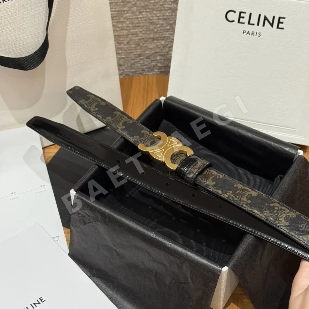 셀린느 TRIOMPHE 버클 양면 가죽 벨트 상세 이미지 7