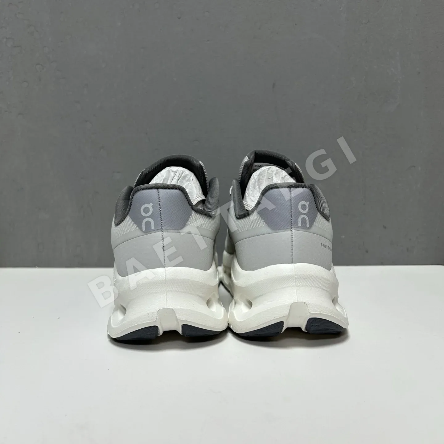 ON 신발 157695 Sneakers 상세 이미지 2