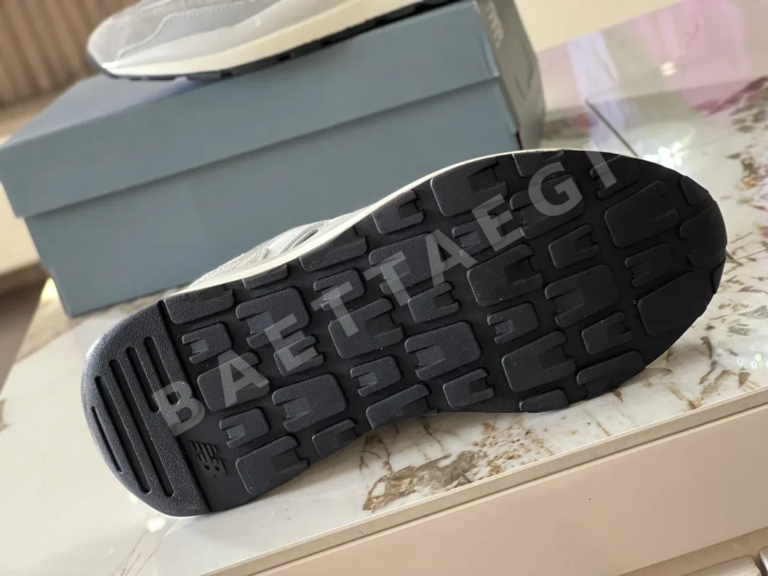뉴발란스 M5740 스웨이드 가죽 남성 신발 상세 이미지 9