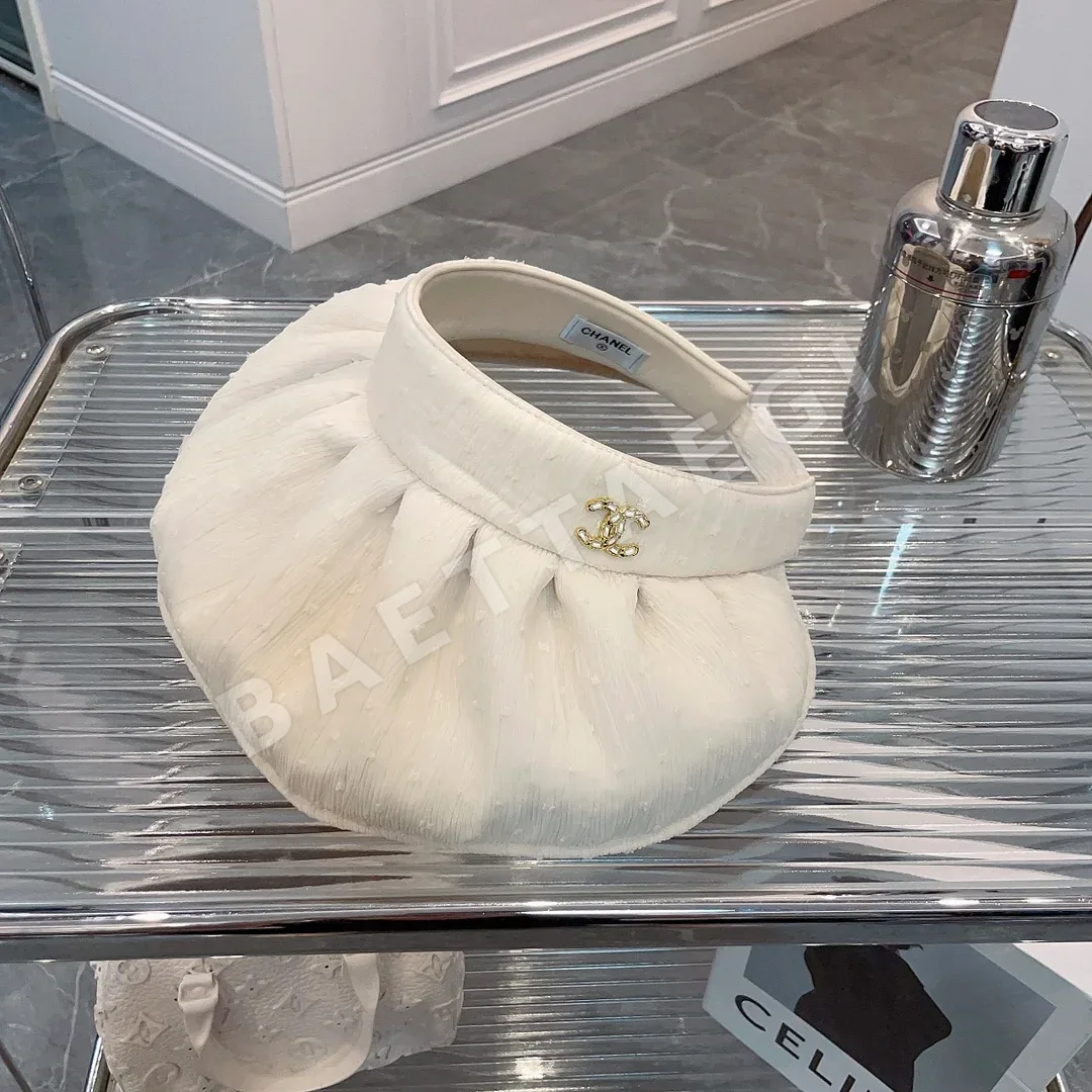 샤넬 3D 도트 접이식 바이저 모자 상세 이미지 2