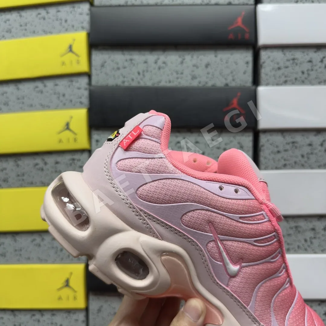 나이키 [BD] 에어 맥스 플러스 핑크 DH0155-600 201925 Nike Air Max Plus City ATL 상세 이미지 4