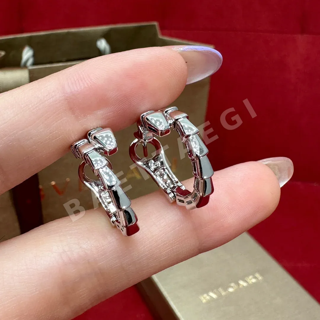 불가리 세르펜티 바이퍼 다이아몬드 장식 귀걸이 상세 이미지 3