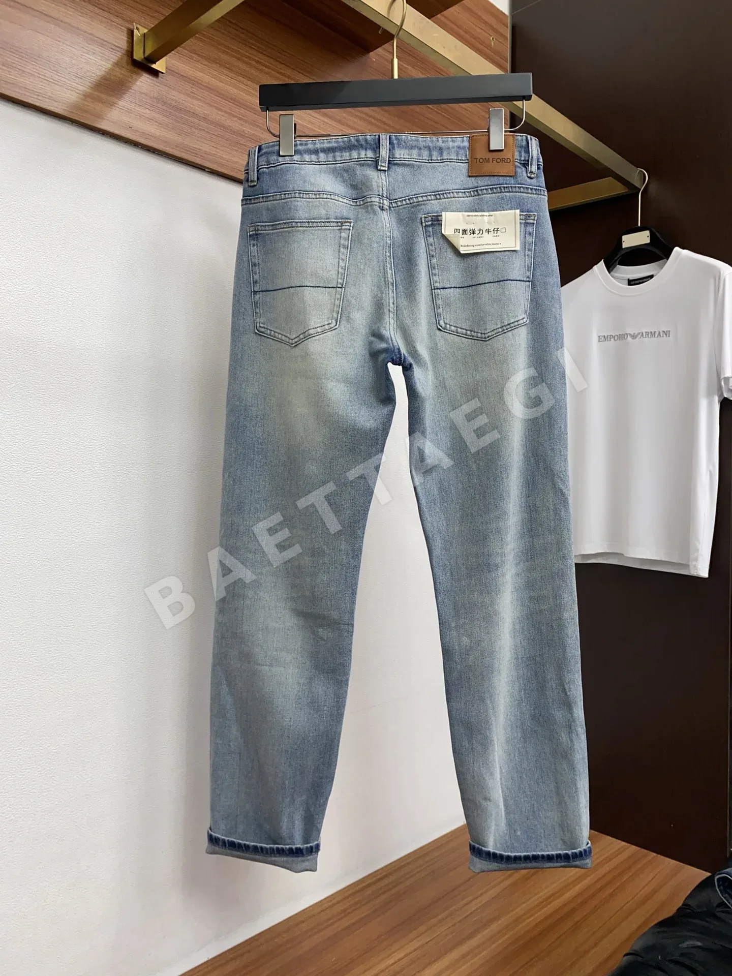 톰포드 남성 데님 바지 상세 이미지 8