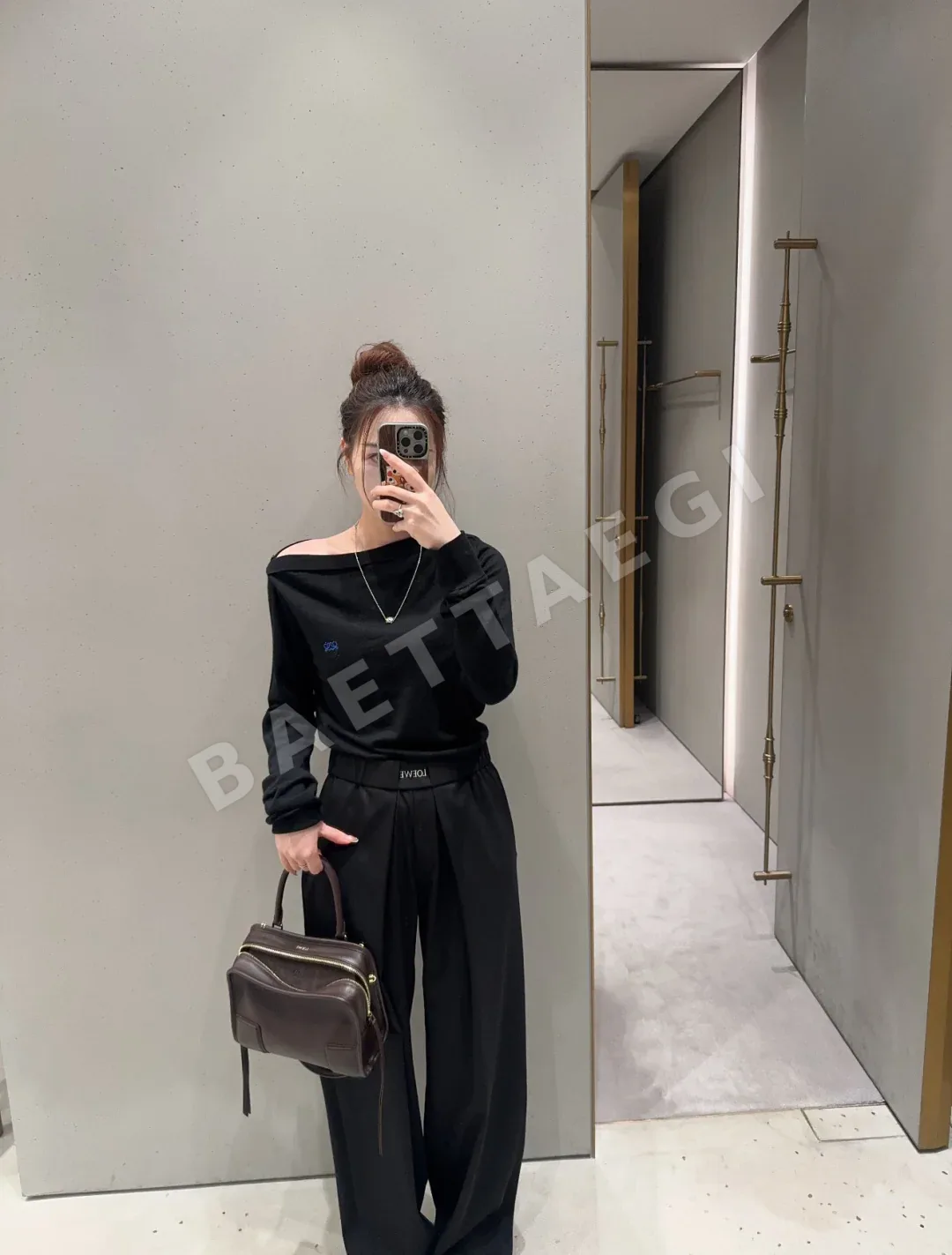 루이비통 컬러블록 플리츠 와이드 여성 바지 상세 이미지 2
