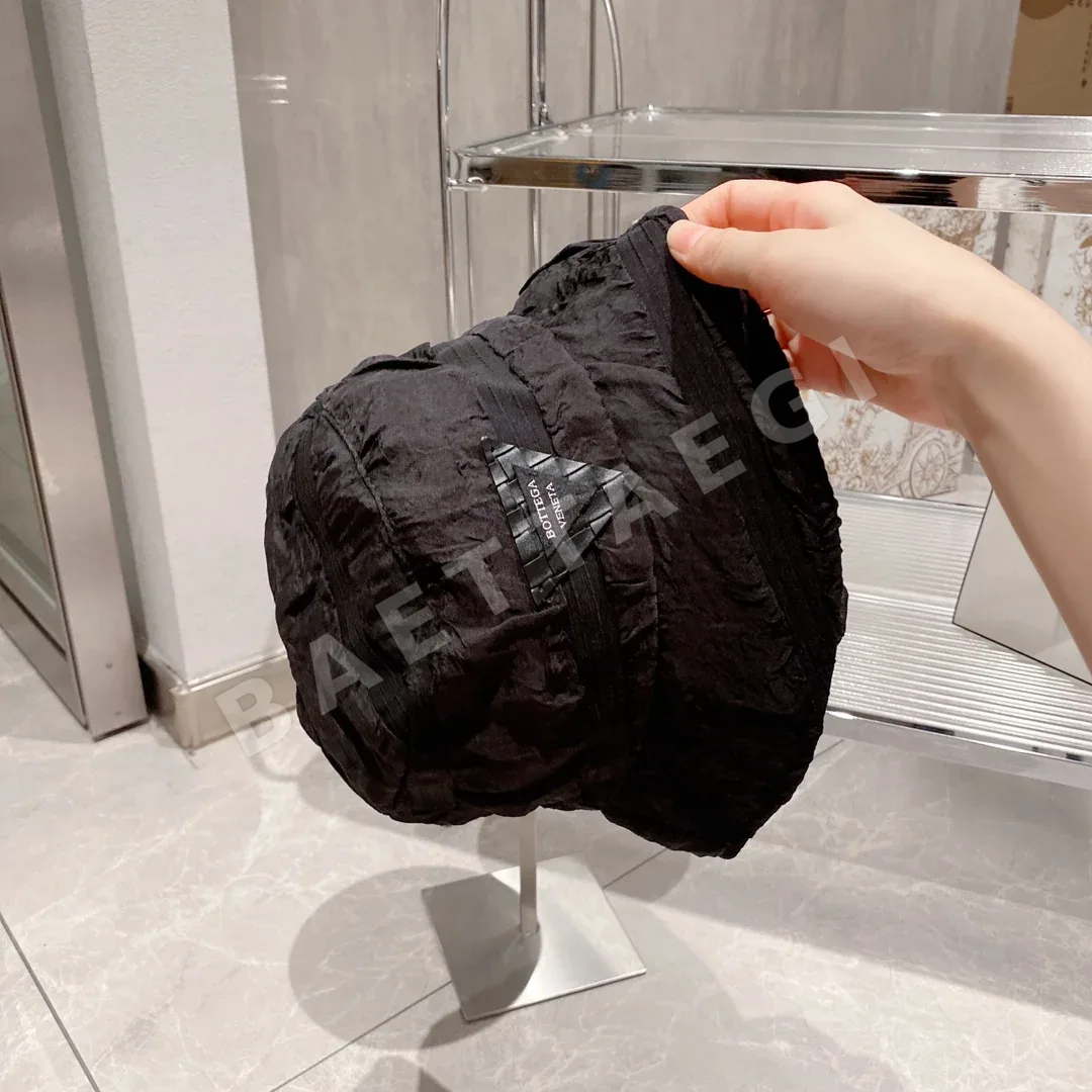 보테가베네타 심플 디자이너 버킷 햇 모자 상세 이미지 3