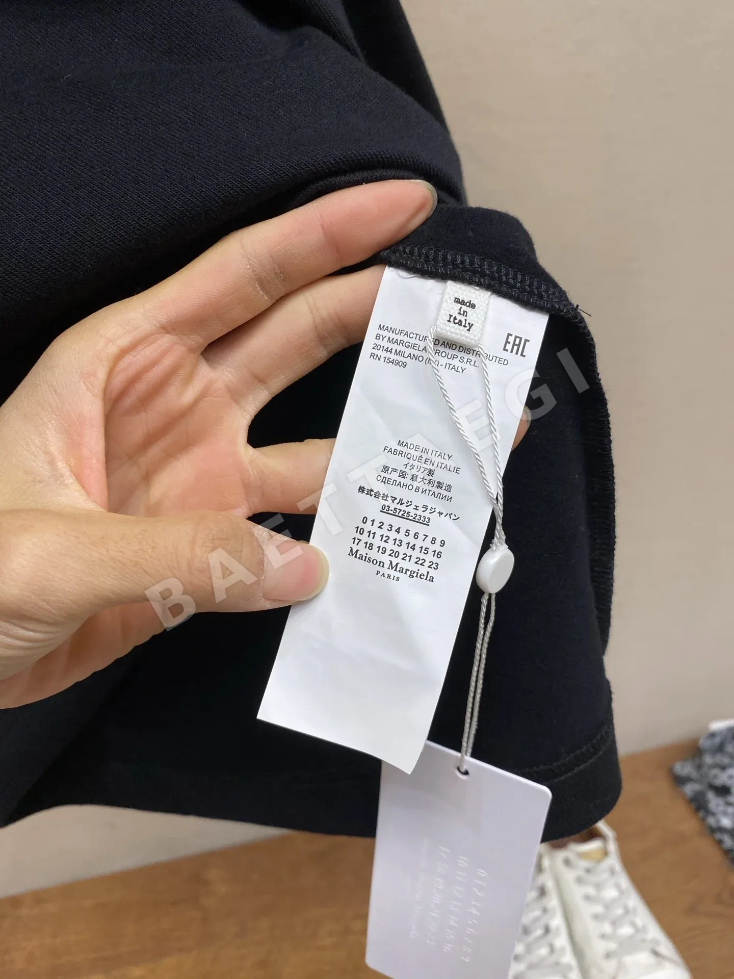 마르지엘라 투명 디지털 로고 크루넥 반팔 티셔츠 상세 이미지 8