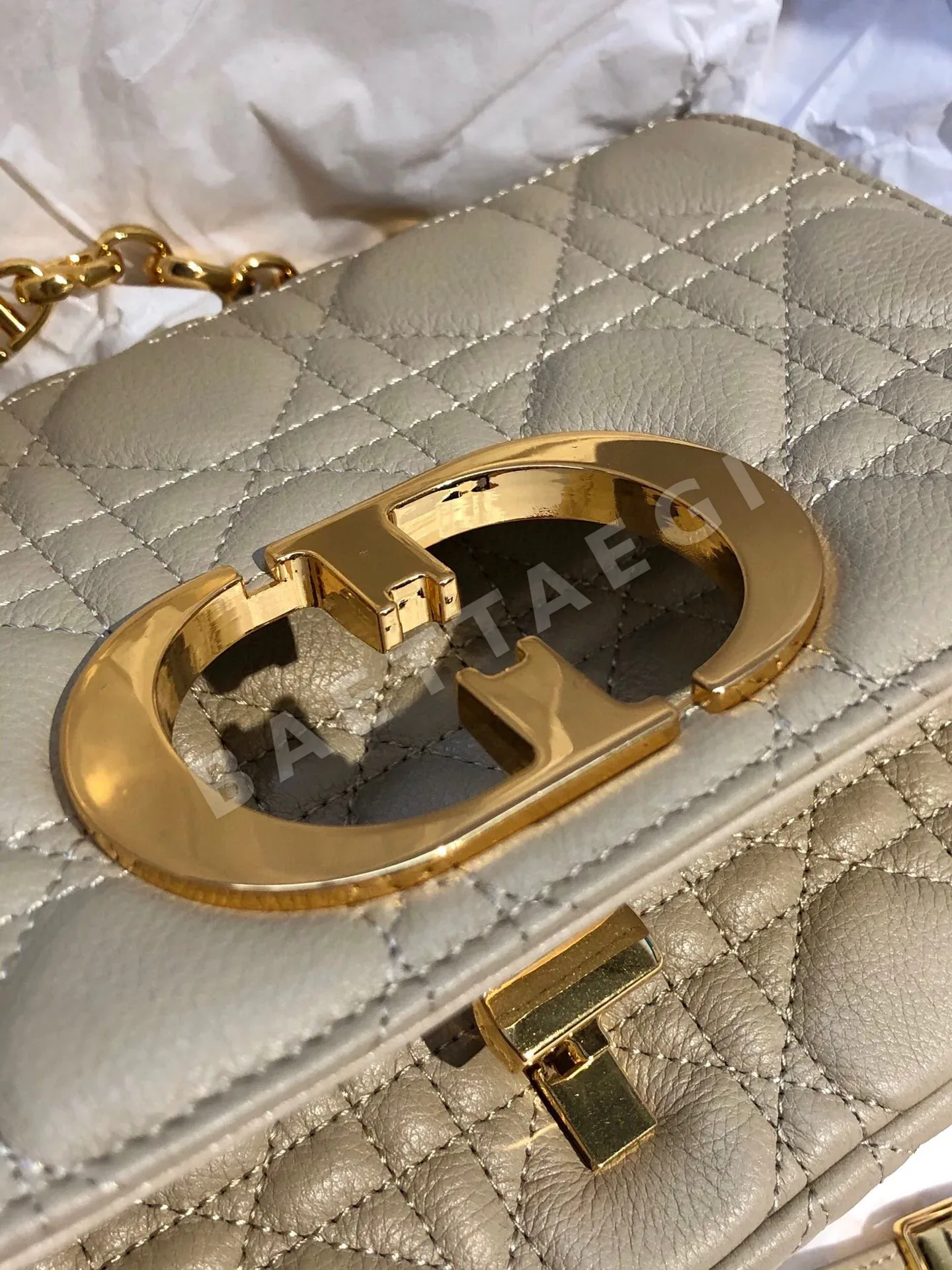 디올 빅 H 카나쥬 플립탑 핸드백 상세 이미지 3