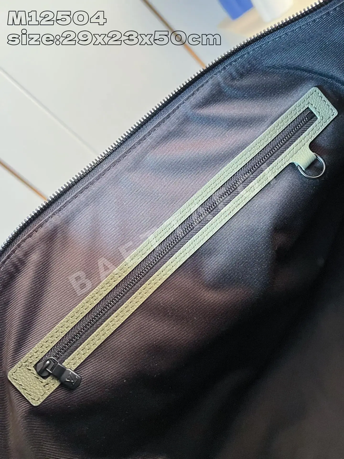 루이비통 M12504 키폴 모노그램 상세 이미지 11