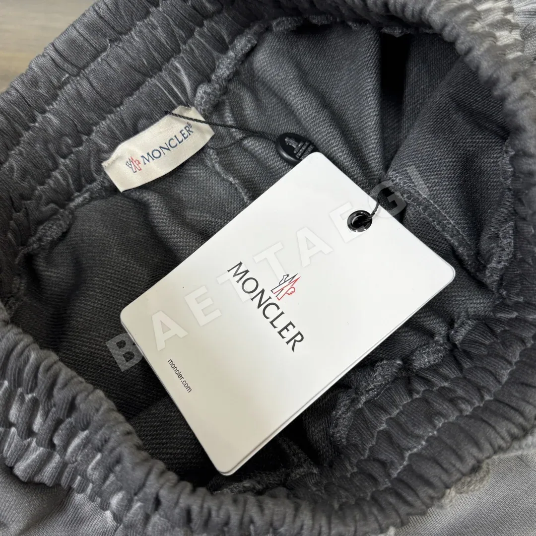 몽클레르 남성 반바지 52681 Moncler Shorts 상세 이미지 6