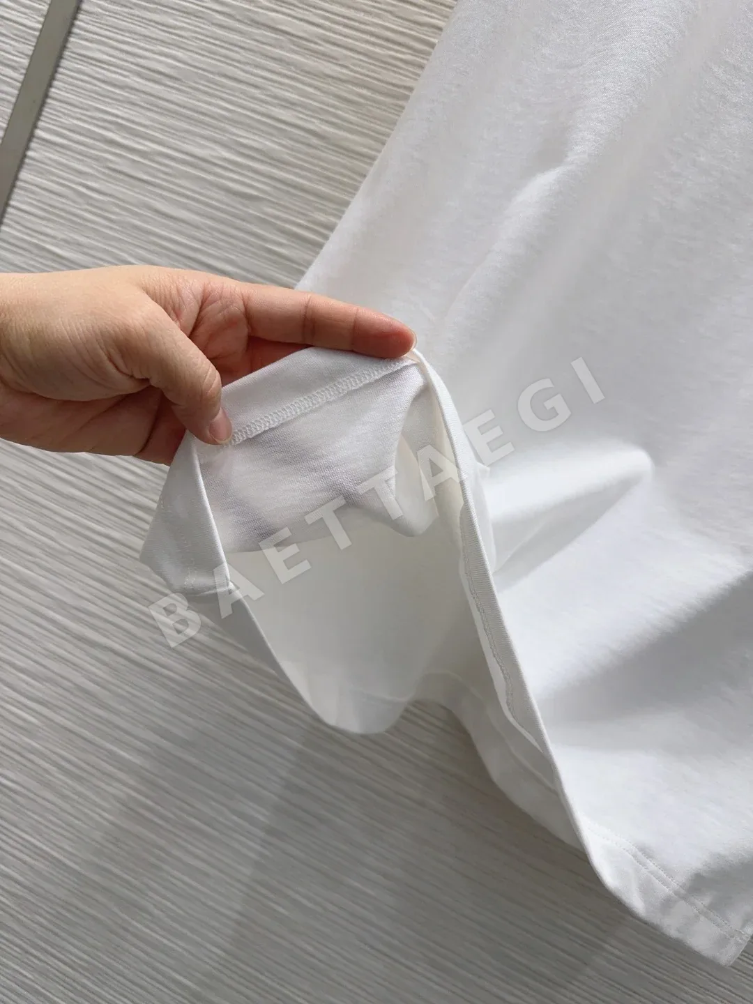 디올 여성 반팔 티셔츠 상세 이미지 5
