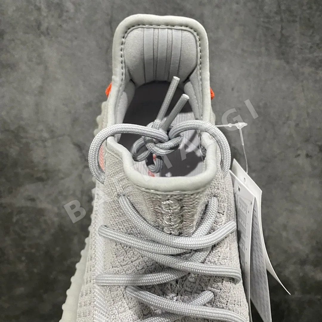 아디다스 이지 350 FX9017 200671 Adidas Yeezy 350 상세 이미지 3
