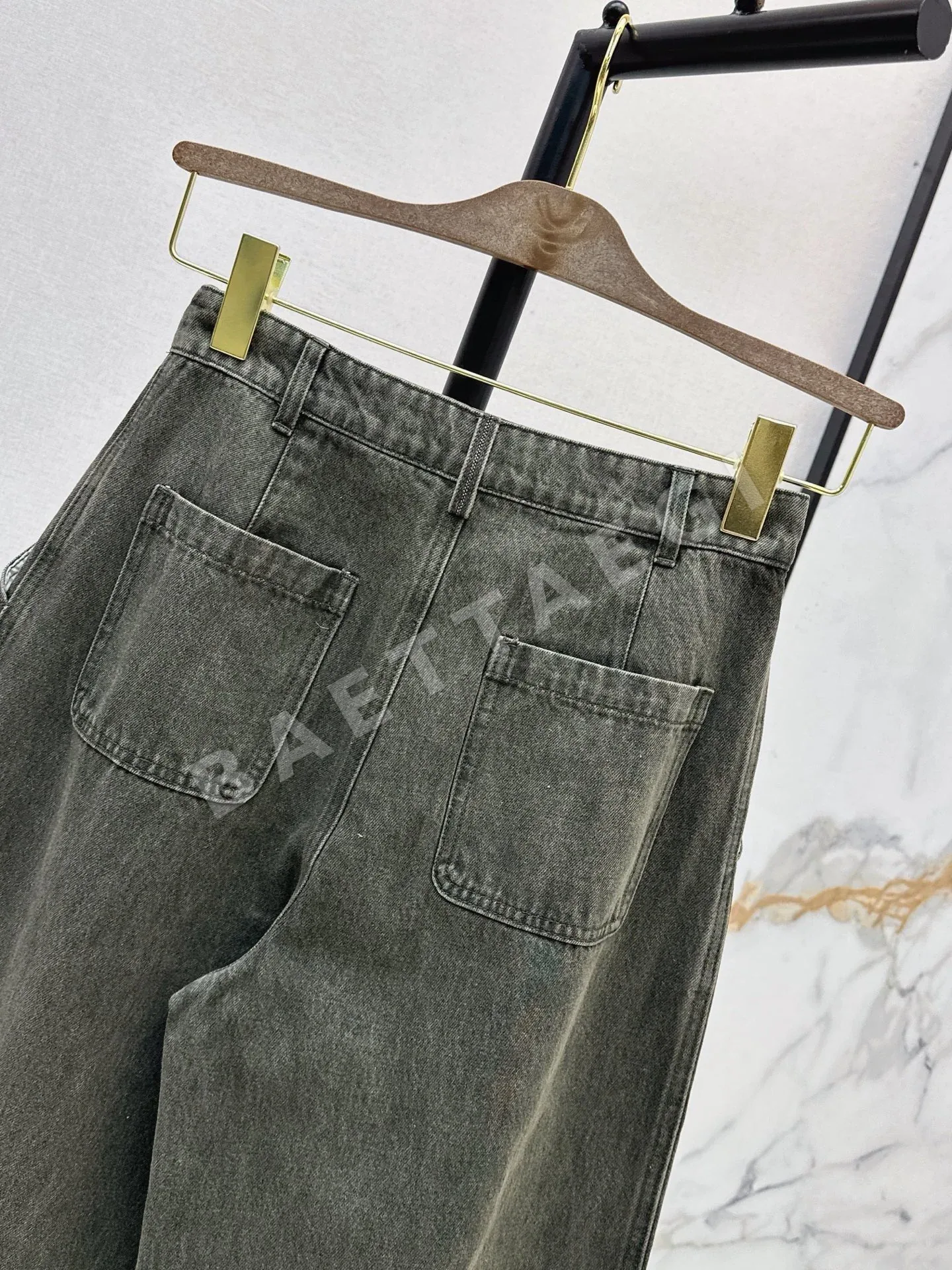 브루넬로쿠치넬리 워시드 데님 여성 바지 상세 이미지 9