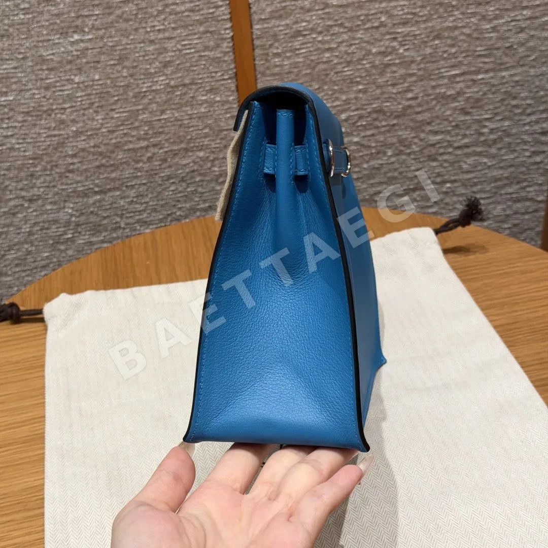 에르메스 켈리 단스 에버컬러 가죽 지갑 상세 이미지 4