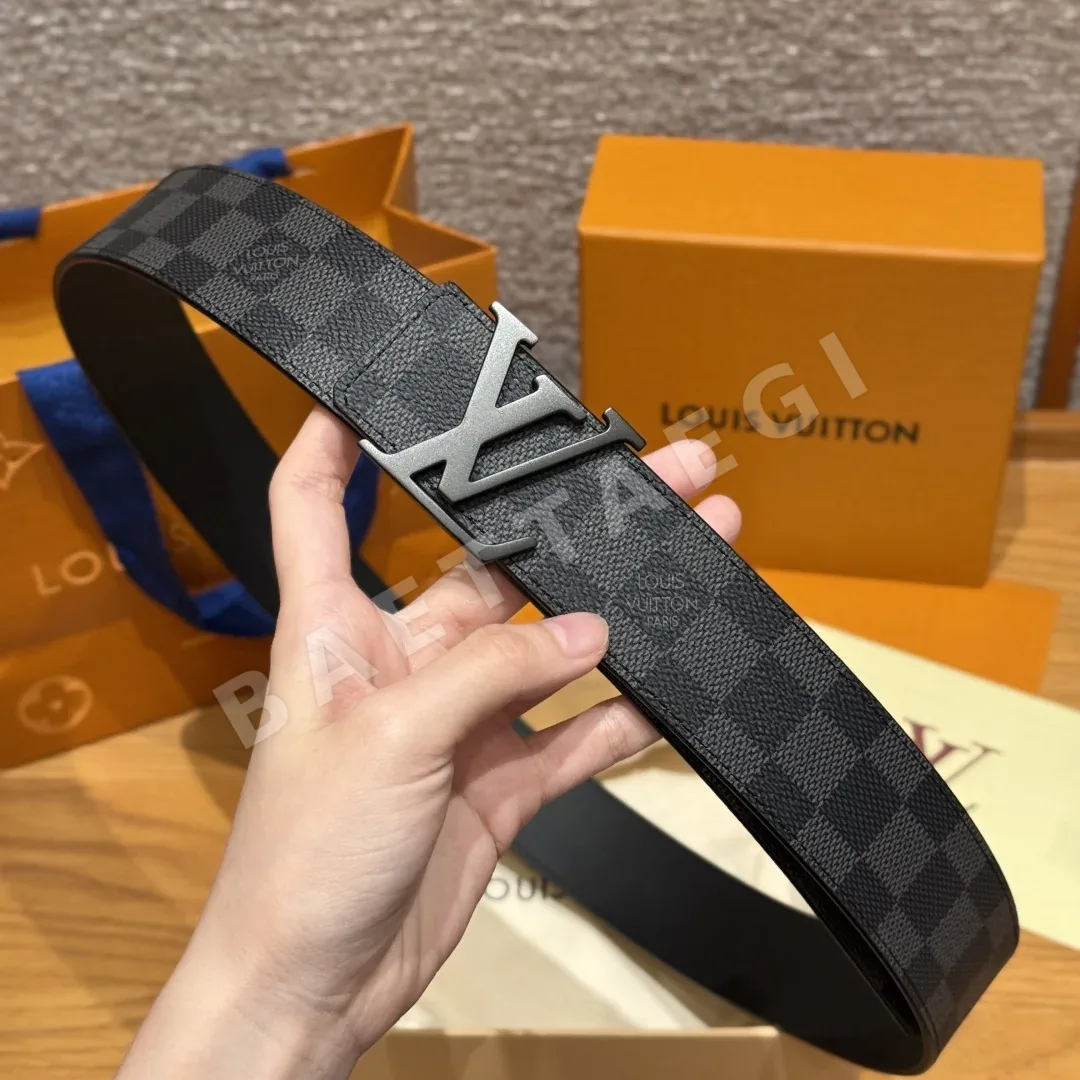 루이비통 픽셀화 다모플라주 양면 벨트 상세 이미지 5