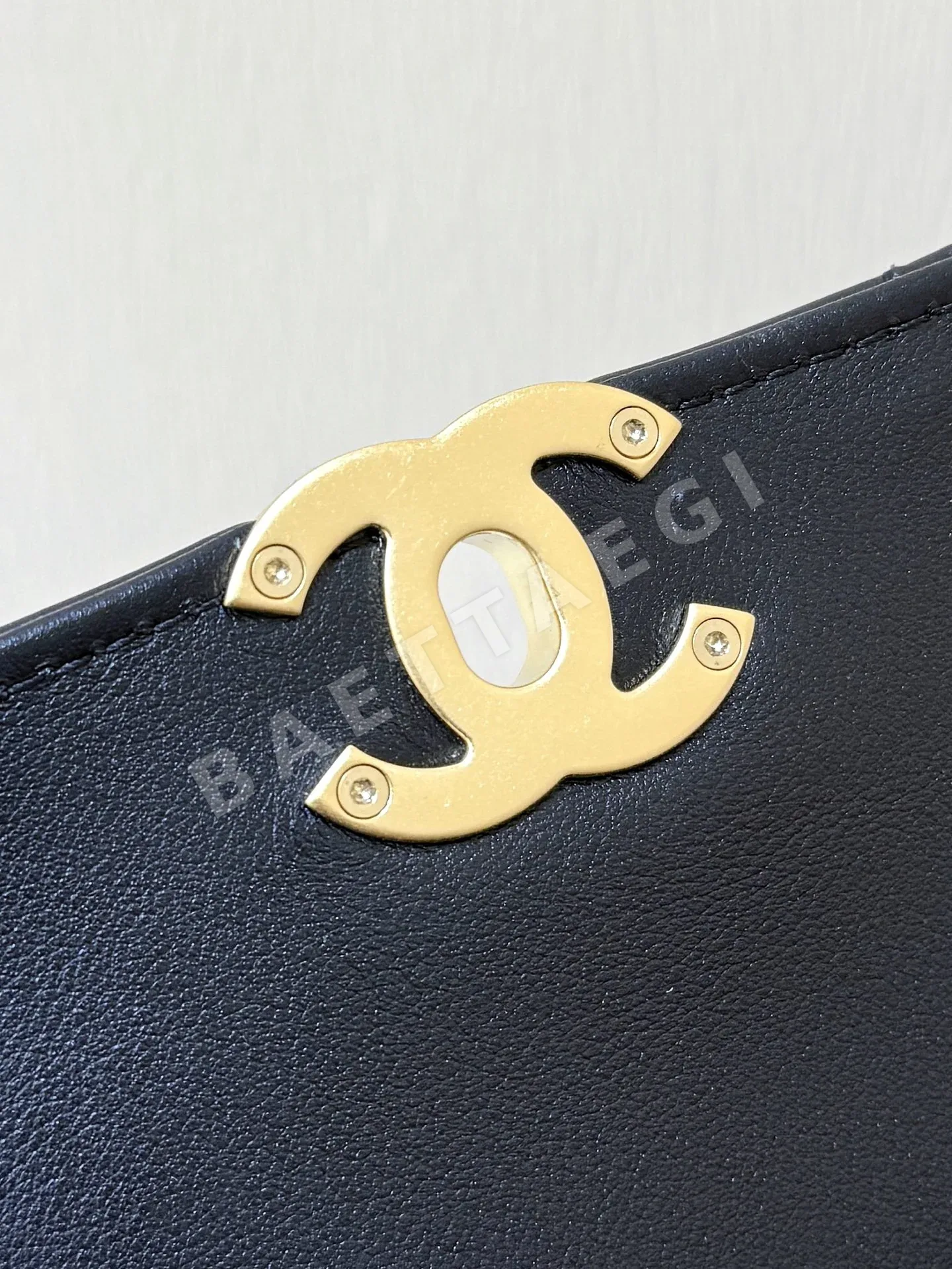 샤넬 26C 히든 디자인 메신저백 AS5906 상세 이미지 7