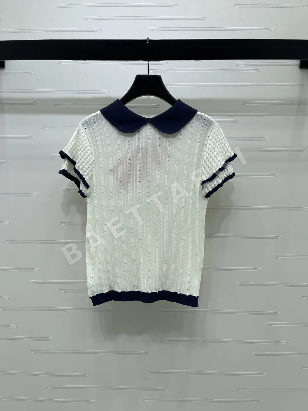 미우미우 피터팬 카라 펀칭 니트 반팔 탑 상세 이미지 8