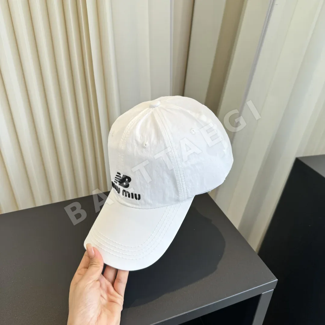 미우미우 봄여름 야구모자 상세 이미지 6