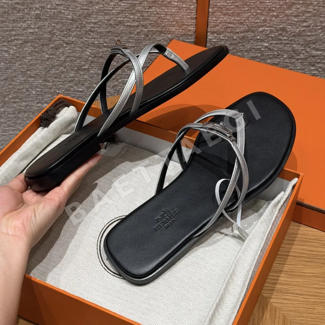에르메스 미스 켈리 샌들 실버 염소가죽 상세 이미지 6