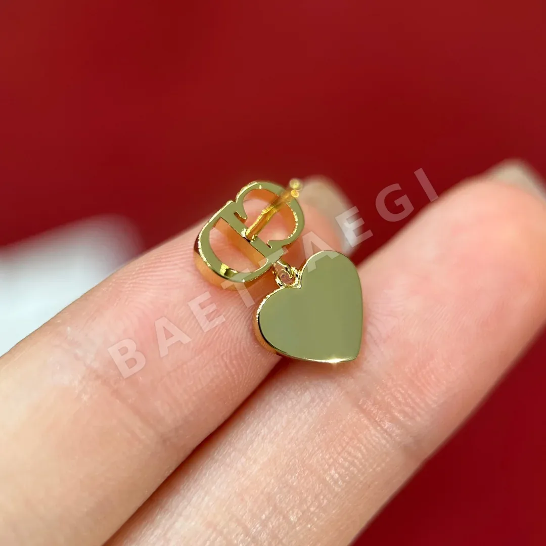 디올 클레르 드 륀느 하트 귀걸이 상세 이미지 7