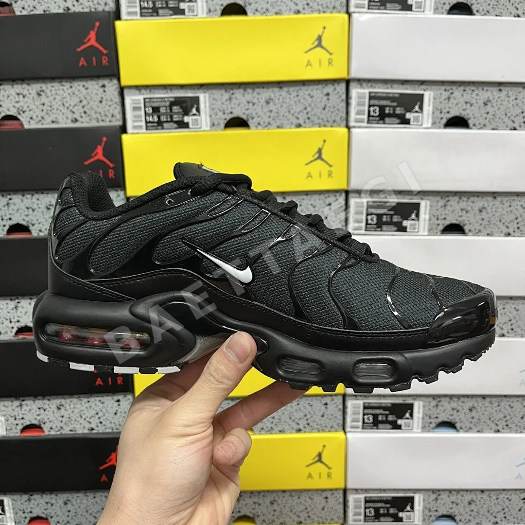 나이키 [DF] 에어 맥스 플러스 FJ4224-001 201067 Nike Air Max Plus Multi Swoosh Black 상세 이미지 4