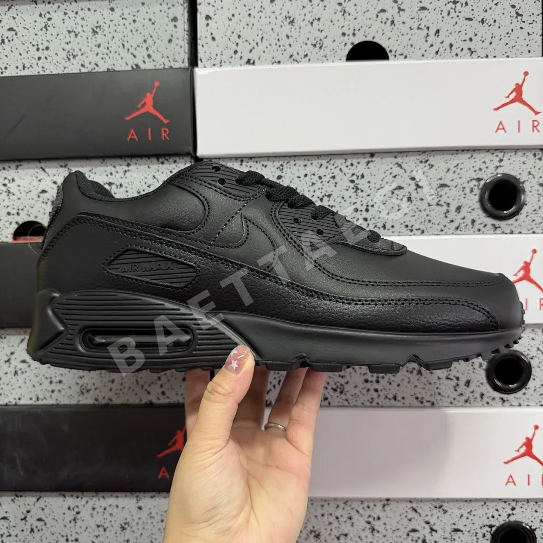 나이키 [XY] 에어 맥스 90 CZ5594-001 201052 Nike Air Max 90 Leather Triple Black 상세 이미지 6