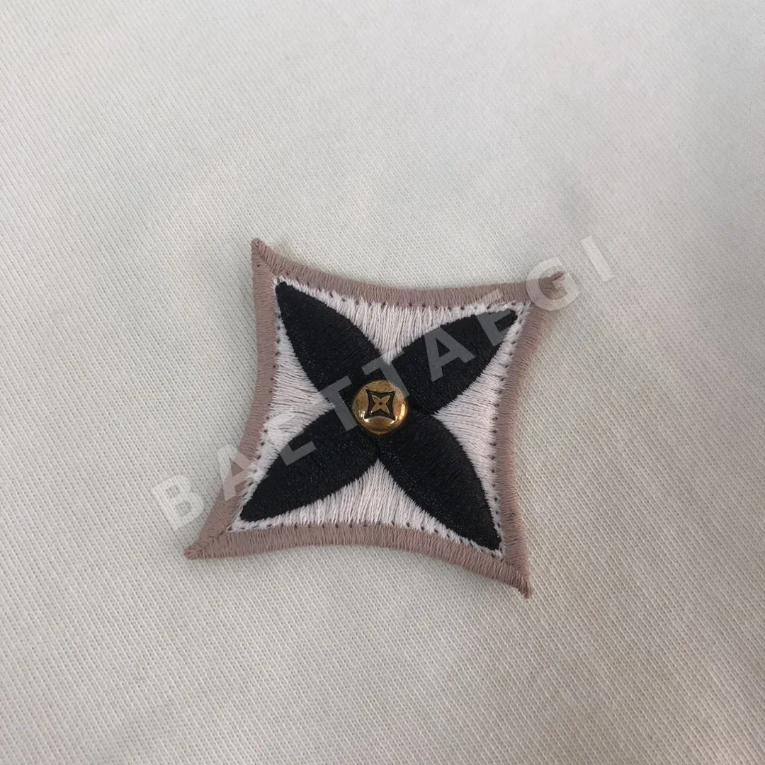 루이비통 빈티지 워시드 여성 반팔 티셔츠 상세 이미지 6