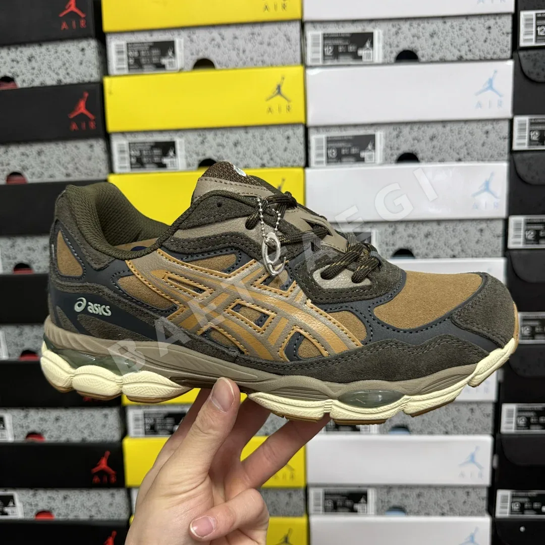 아식스 [CZ] 젤 NYC 1203A477-200 200257 Asics Gel-NYC Brown Storm Tan Presidio
