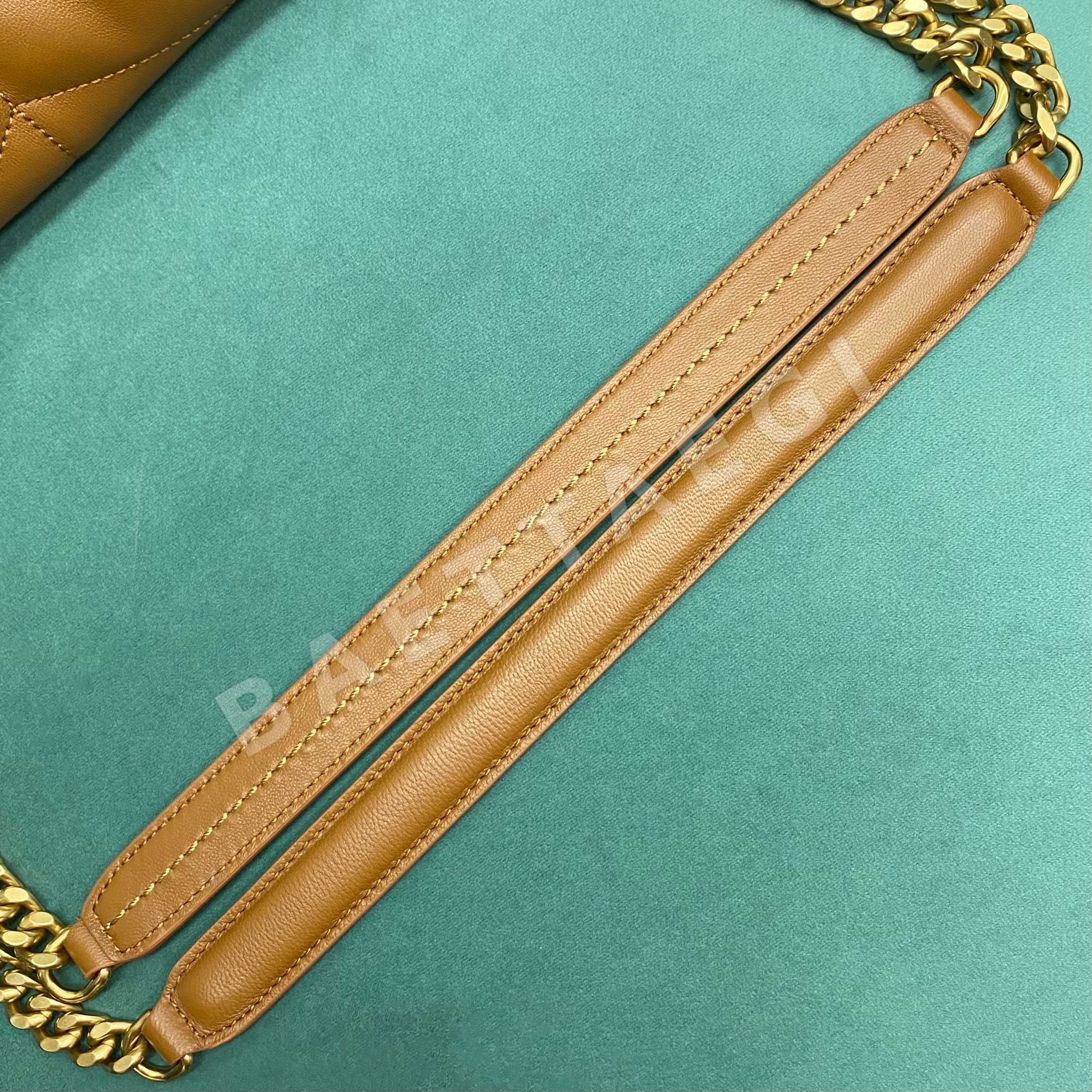 생로랑 LOOLOU PUFFER 램스킨 퀼팅 가방 상세 이미지 7
