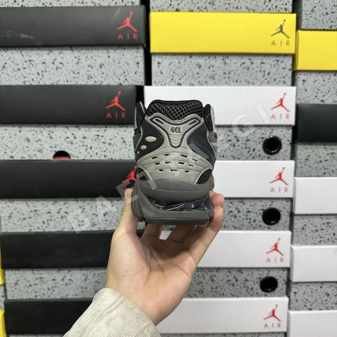 아식스 [LZ] 젤 카야노 14 1203A430-200 200605 Asics Gel-Kayano 14 Atmos Undermycar 상세 이미지 7