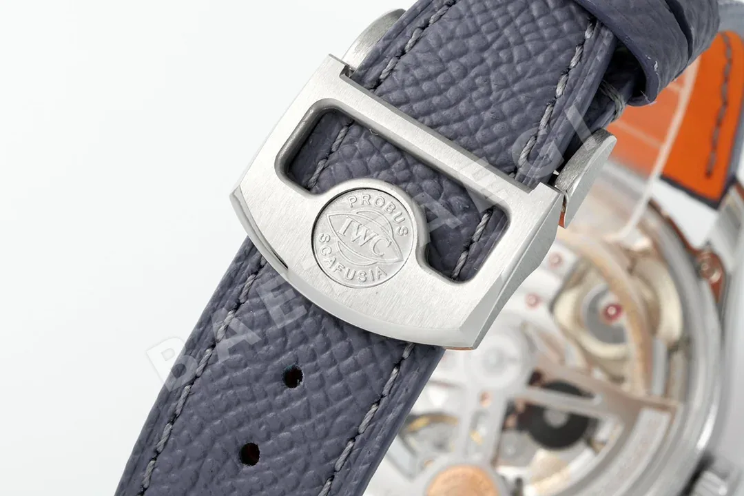 IWC 포르투기저 7 데이즈 파워리저브 시계 상세 이미지 6
