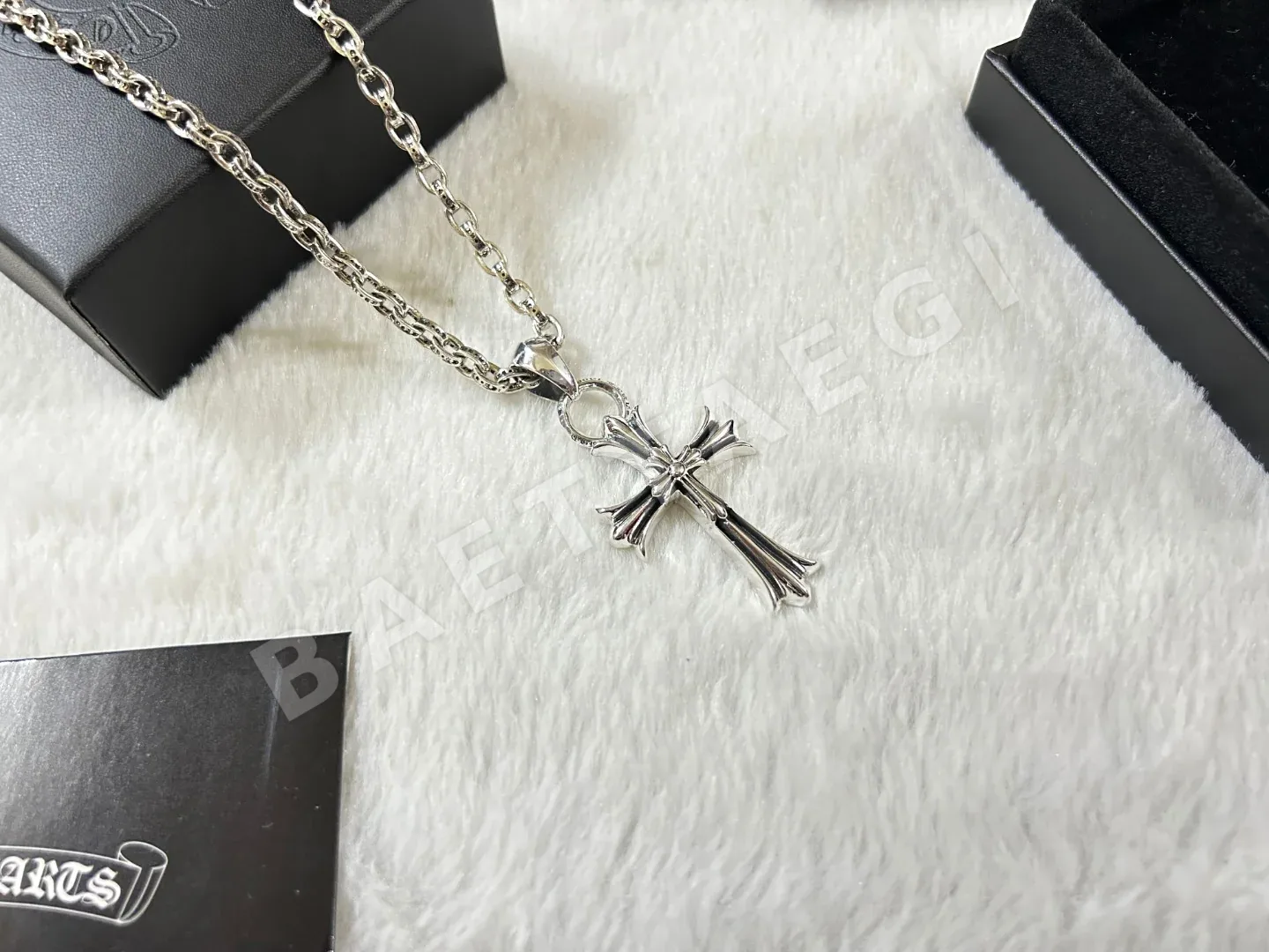 크롬하츠 더블 레이어 라지 크로스 목걸이 상세 이미지 9