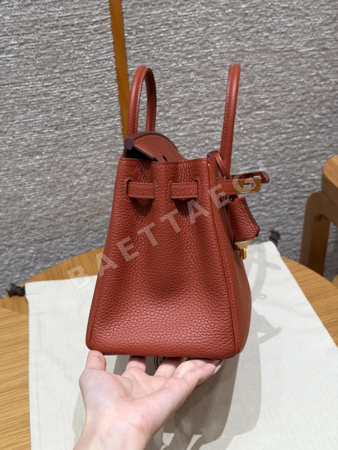 에르메스 버킨 25 토마토 레드 가죽 가방 상세 이미지 2