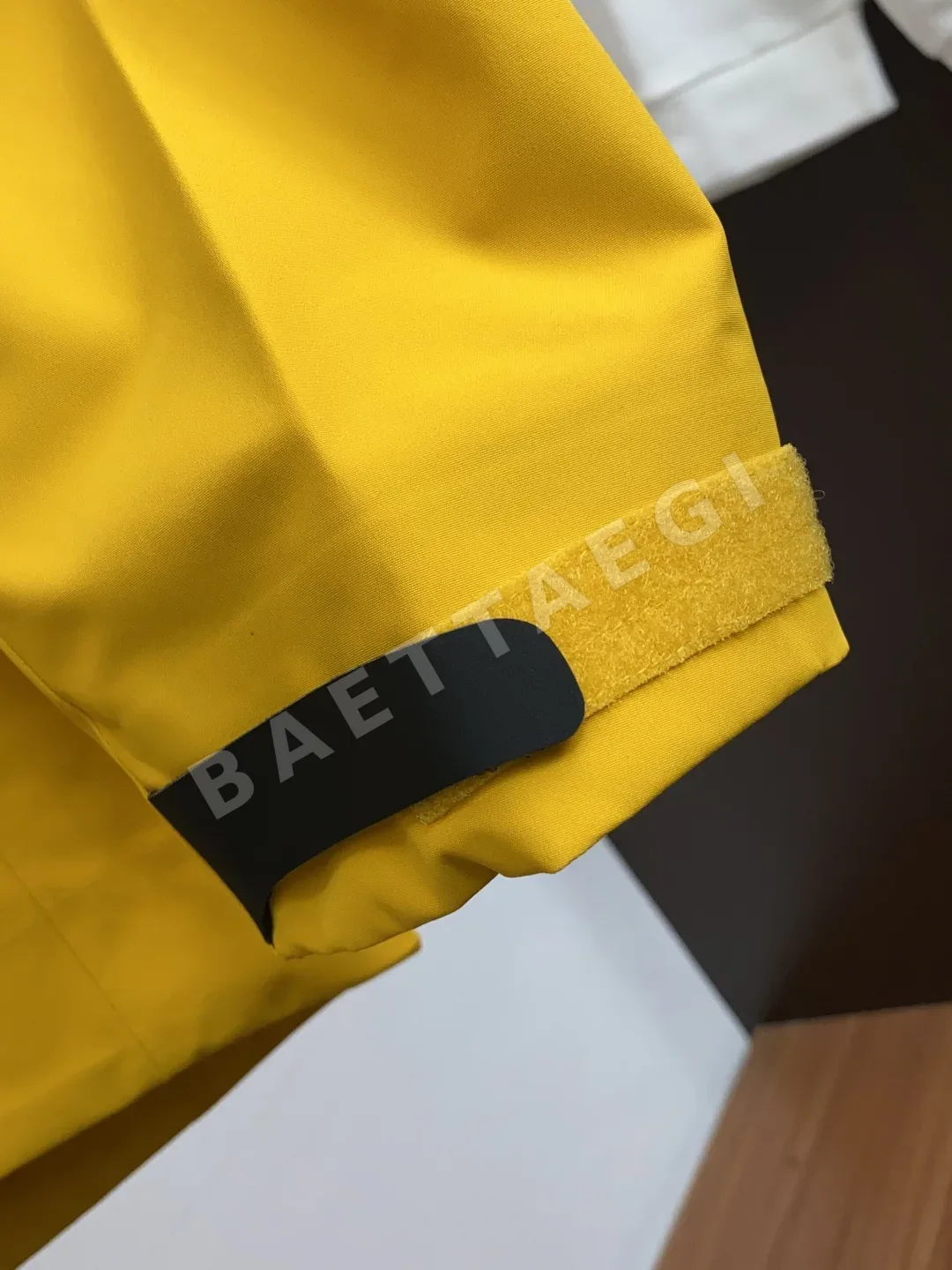 아크테릭스 알파 SV GORE-TEX 프로 남성 자켓 상세 이미지 5