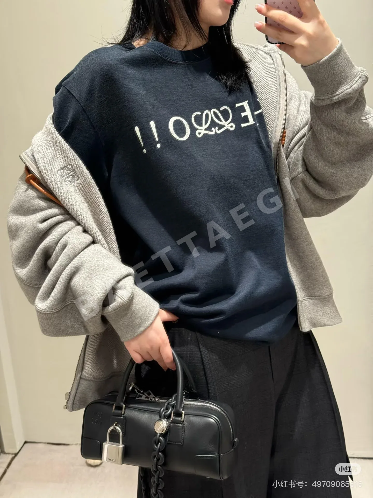 로에베 투톤 프린트 더블 L 반팔 티셔츠 상세 이미지 7
