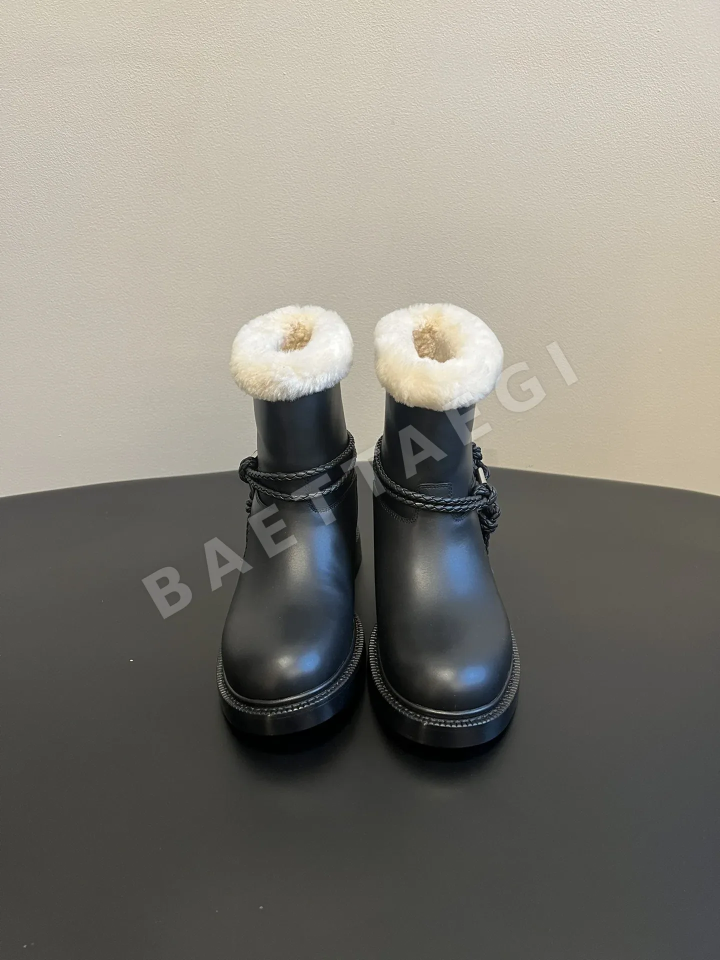 보테가베네타 우븐 가죽 앵클 부츠 9884