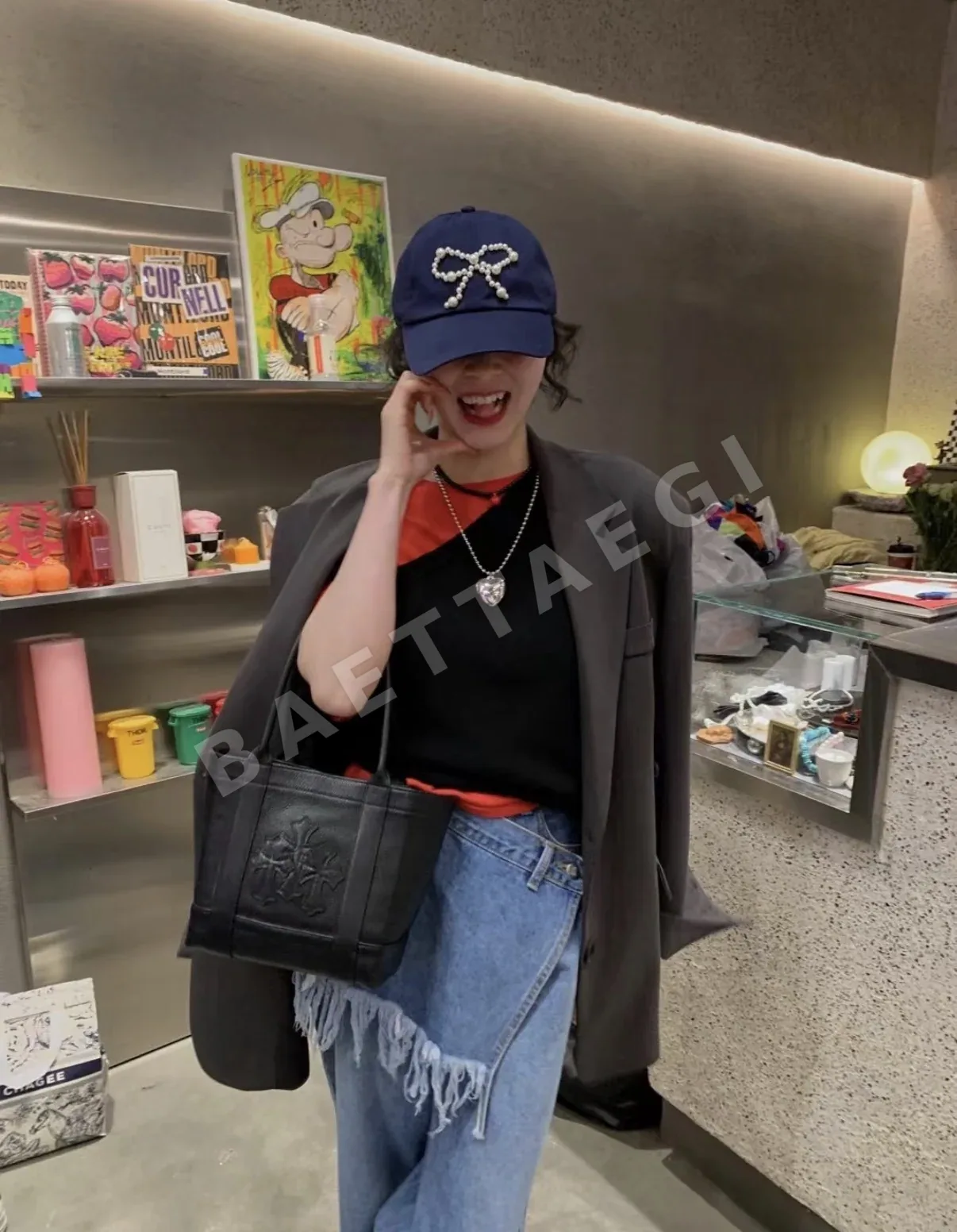 크롬하츠 크로스 패치 토트 가방 상세 이미지 15