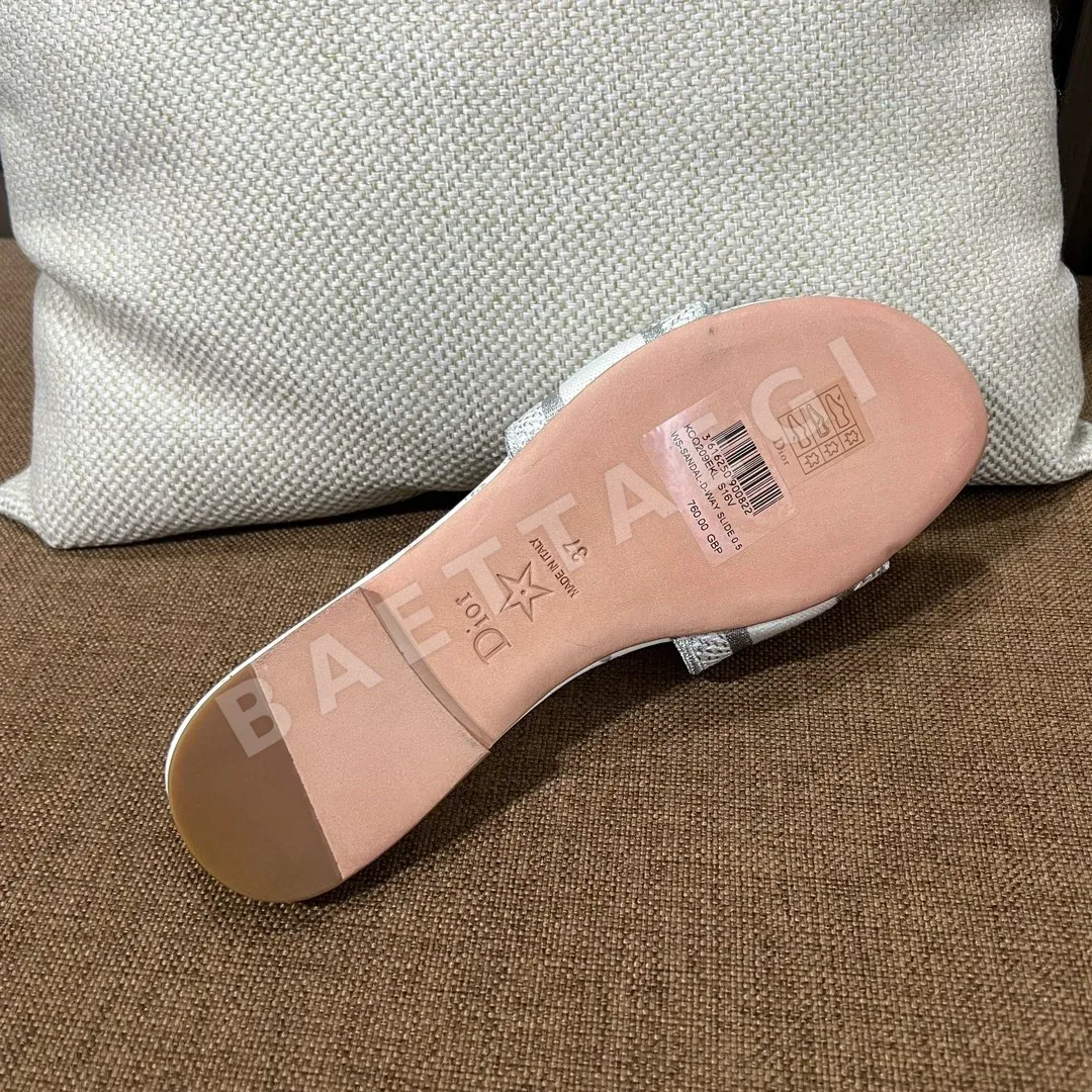 디올 자수 캔버스 샌들 상세 이미지 9