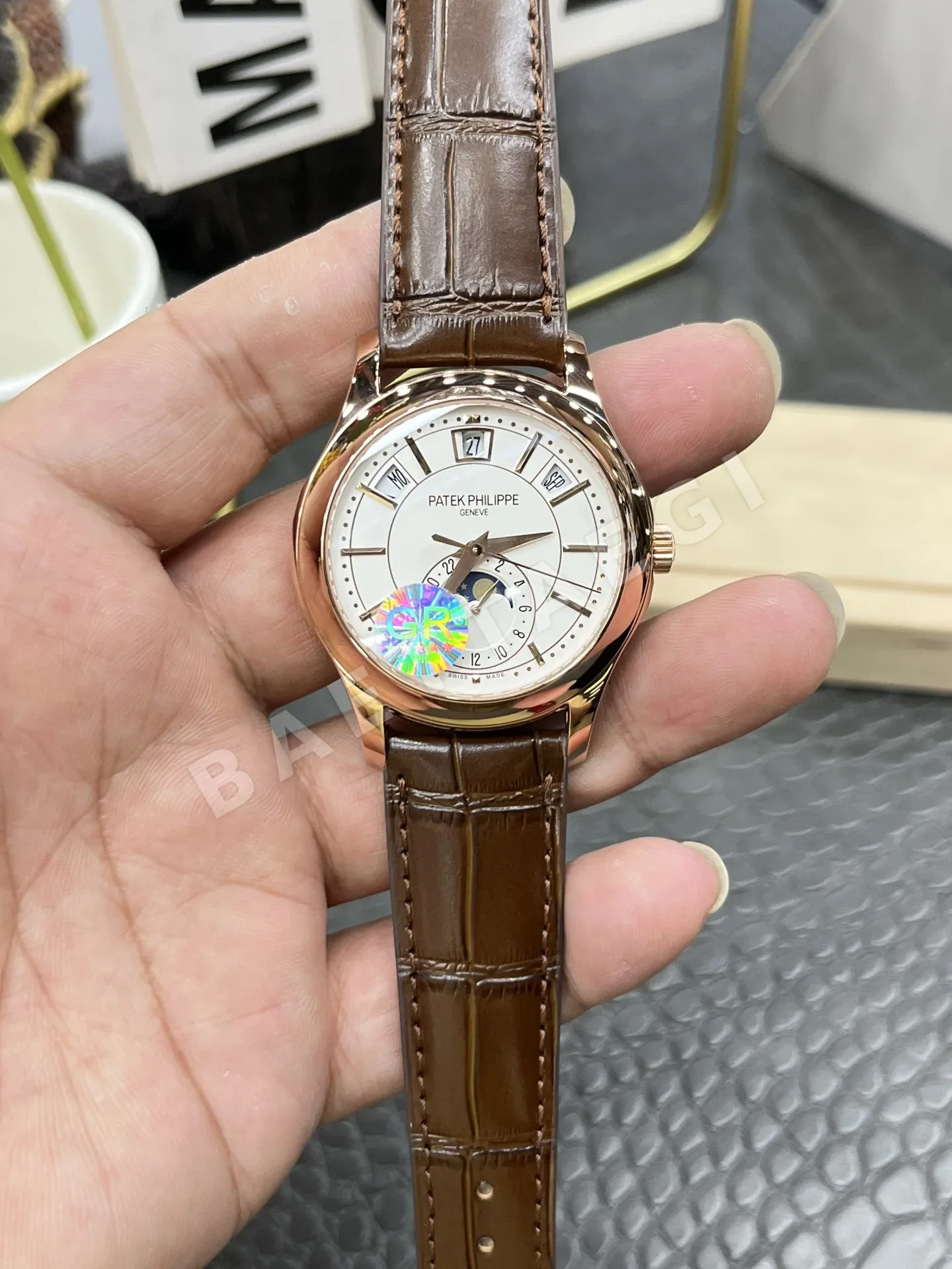 파텍필립 컴플리케이션 애뉴얼 캘린더 자동 시계 40MM5205 G