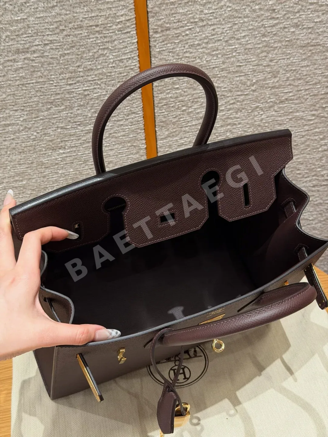 에르메스 버킨 30 새들러 레드 가방 상세 이미지 5
