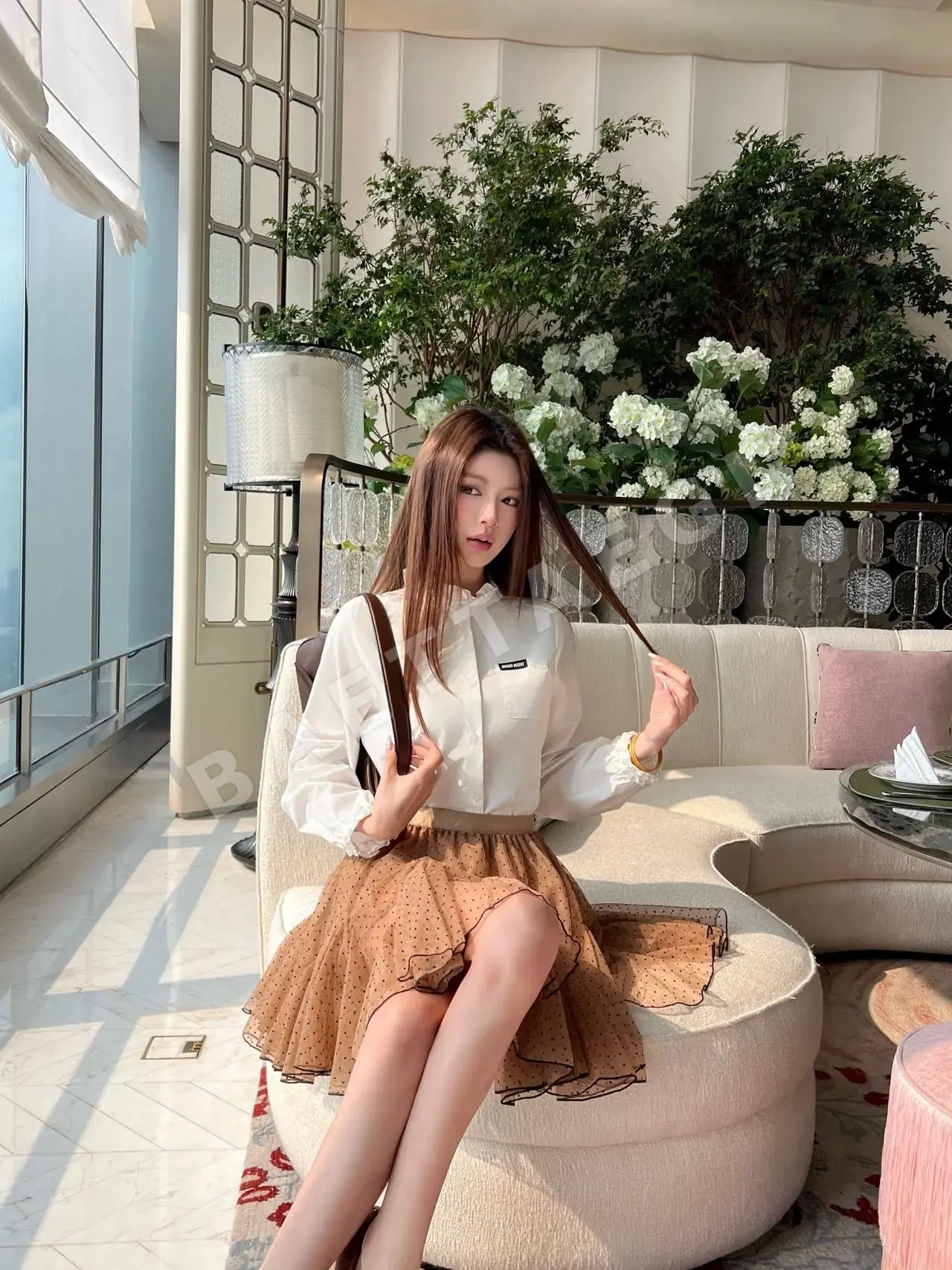 미우미우 프릴 스탠드카라 여성 셔츠 상세 이미지 4