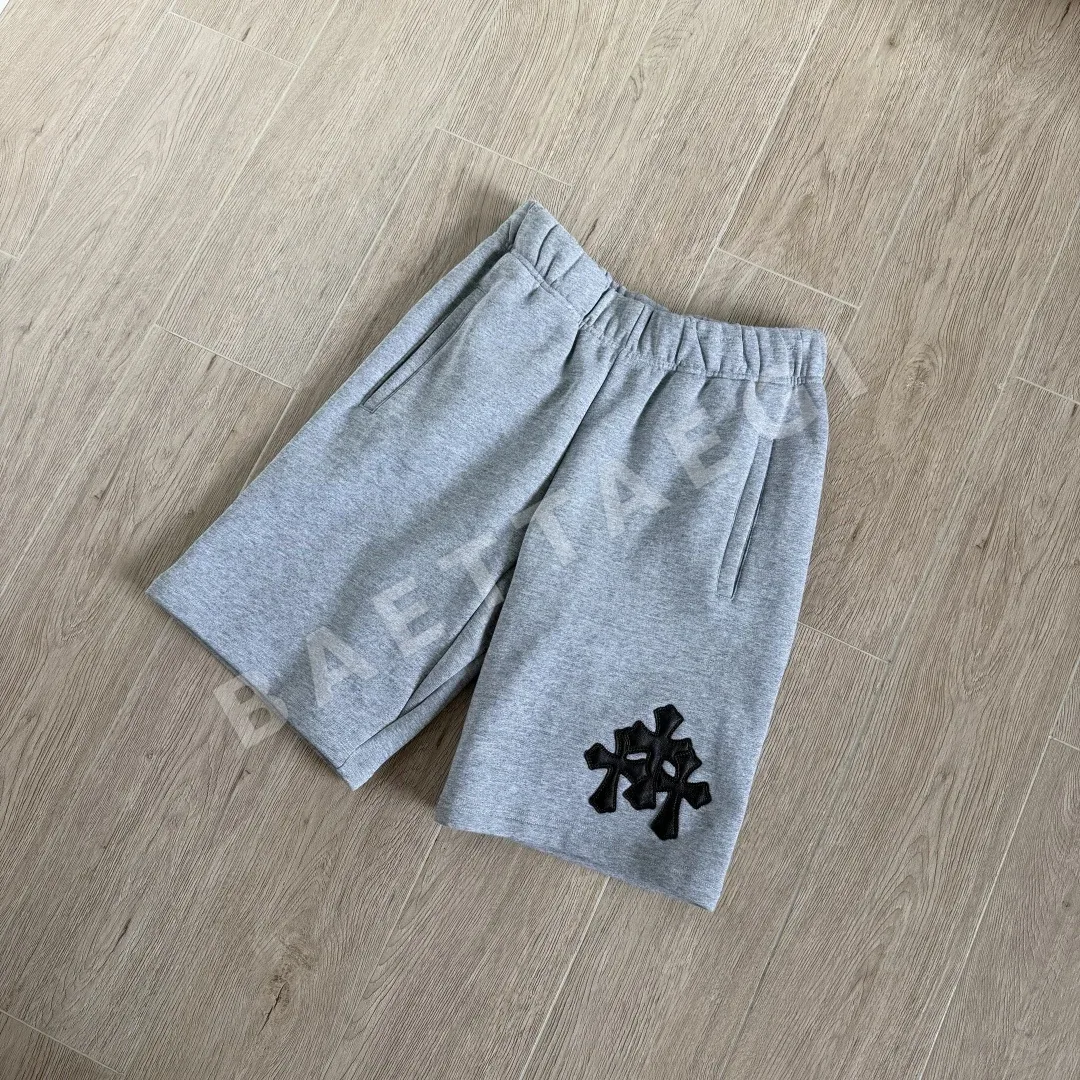 크롬하츠 그레이 램스킨 크로스 장식 남성 반바지 상세 이미지 2